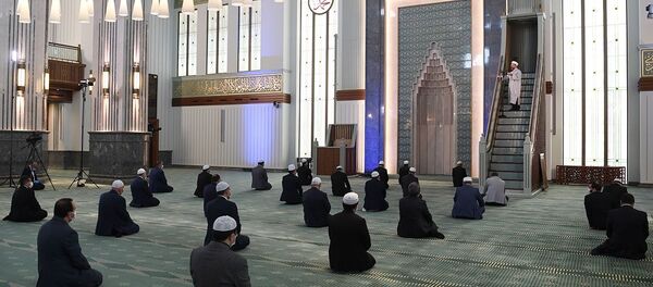Beştepe Millet Camisi, cuma namazı Beştepe Millet Camisi, cuma namazı - Sputnik Türkiye