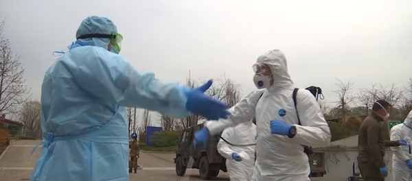 Bergamo'ya giden Rus askeri doktorlar - Sputnik Türkiye