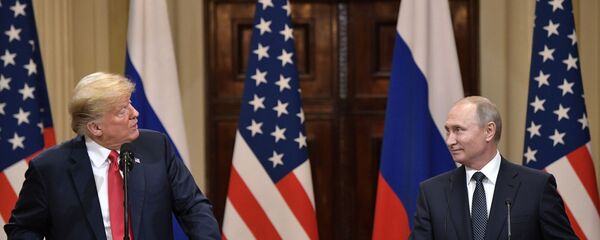 Vladimir Putin-Donald Trump - Sputnik Türkiye