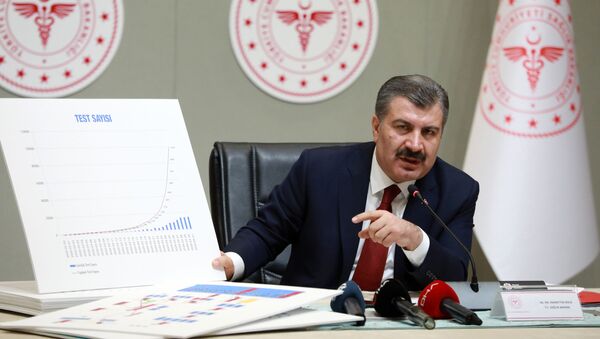  Sağlık Bakanı Fahrettin Koca, Koronavirüs Bilim Kurulu toplantısı sonrası düzenlenen basın toplantısında test sayılarını açıkladı - Sputnik Türkiye
