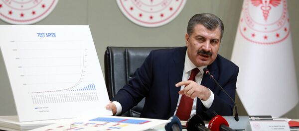  Sağlık Bakanı Fahrettin Koca, Koronavirüs Bilim Kurulu toplantısı sonrası düzenlenen basın toplantısında test sayılarını açıkladı - Sputnik Türkiye