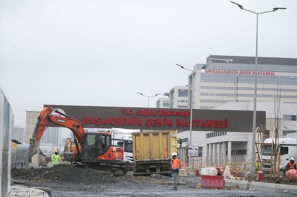 İBB Başkanı İmamoğlu'ndan Ulaştırma Bakanlığı'na teşekkür: Mutluluk verici - Sputnik Türkiye