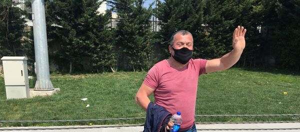 Sokağa çıkma yasağına uymayan alkollü sürücü pes dedirtti Sokağa çıkma yasağına uymayan alkollü sürücü pes dedirtti - Sputnik Türkiye