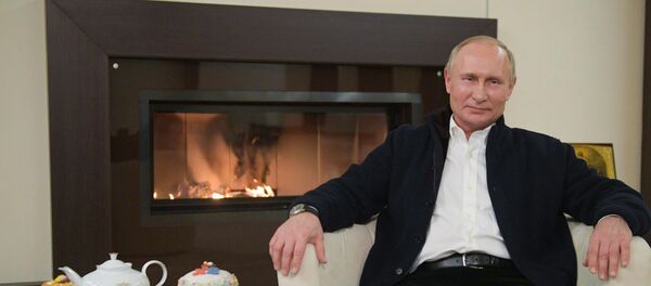 Vladimir Putin- Paskalya - Sputnik Türkiye