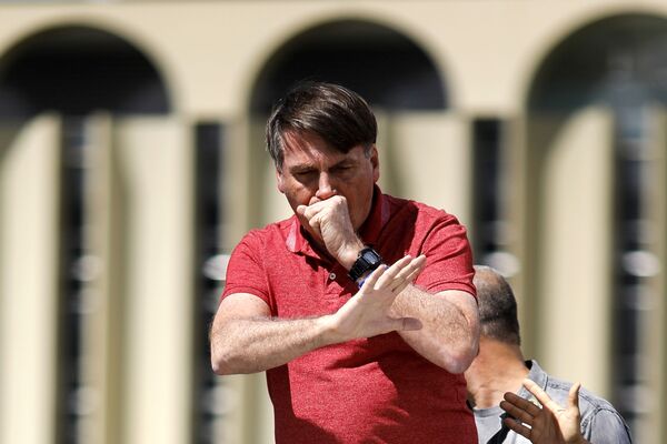 Salgın Bolsonaro'nun umrunda değil: Bu kez de karantina karşıtı eyleme katıldı - Sputnik Türkiye