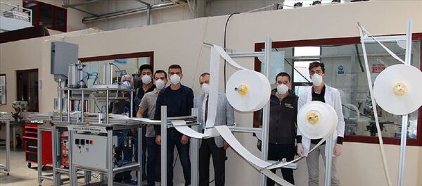 MEB N95 standardında maske makinesi üretti - Sputnik Türkiye