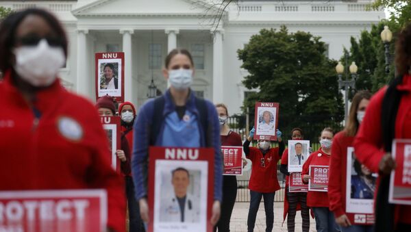 Beyaz Saray önünde ABD'li hemşirelerin koronavirüs protestosu - Sputnik Türkiye