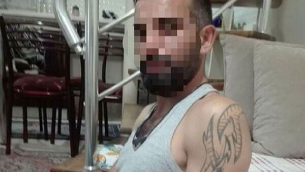 Emekli polisi dövüp gasbeden şüpheli yakalandı - Sputnik Türkiye