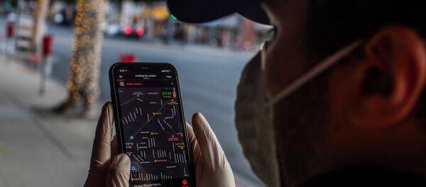 Koronavirüs-akıllı telefon uygulamaları - Sputnik Türkiye