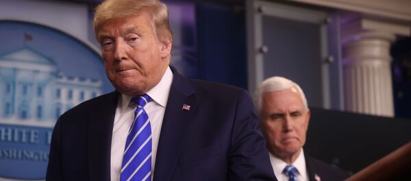 ABD Başkan Yardımcısı Mike Pence ve ABD Başkanı Donald Trump - Sputnik Türkiye