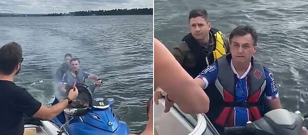  Brezilya'da Devlet Başkanı Bolsonaro jet ski turu attı - Sputnik Türkiye