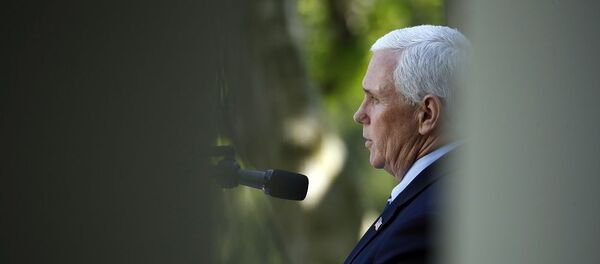 Mike Pence - Sputnik Türkiye