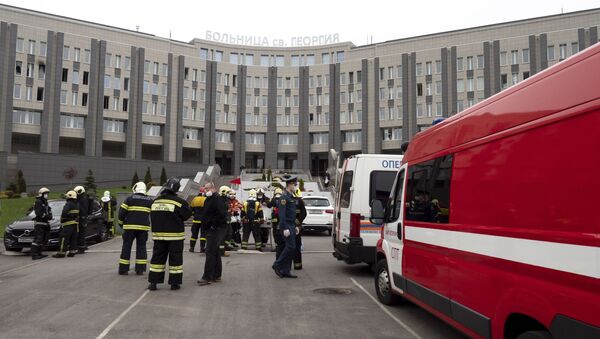 St. Petersburg’da koronavirüs hastalarının da tedavi olduğu Svyatiy Georgiy enfeksiyon hastanesinde yangın çıktı. - Sputnik Türkiye