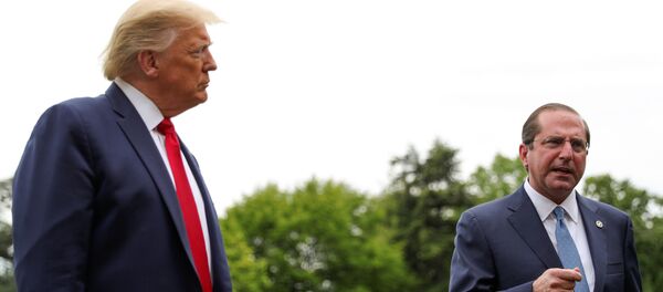 ABD Sağlık ve Sosyal Hizmetler Bakanı Alex Azar, Donald Trump - Sputnik Türkiye