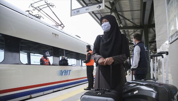Hızlı tren - YHT seferleri – maske – yolcu - koronavirüs - Sputnik Türkiye