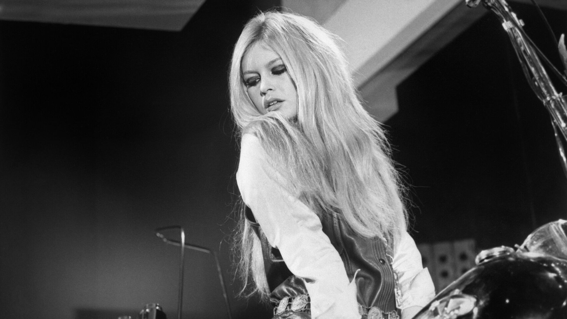 31 Mayıs Dünya Sarışınlar Günü 31 Mayıs Dünya Sarışınlar Günü - Sputnik Türkiye, 1920, 28.12.2025