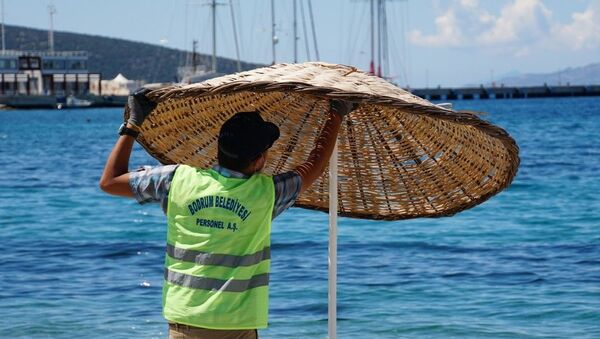 Bodrum'da plajlar 1 Haziran için hazırlanıyor - Sputnik Türkiye