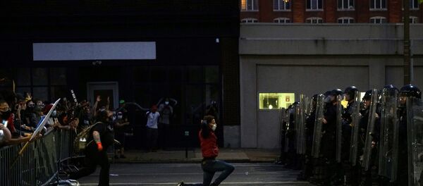 George Floyd - Polis - ABD - protesto - Sputnik Türkiye