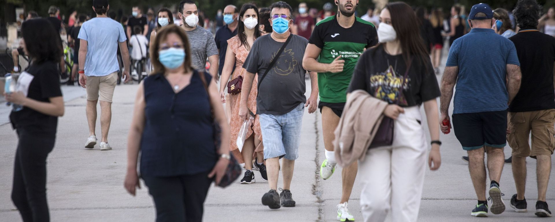 Koronavirüs - Madrid - İspanya - maske - Sputnik Türkiye, 1920, 11.11.2021