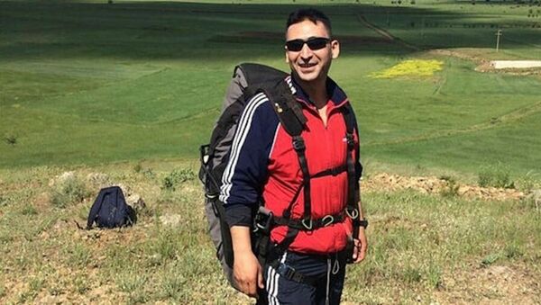 Denizli'de bir astsubay, yamaç paraşütü kazasında hayatını kaybetti - Sputnik Türkiye