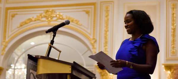 Mary Elizabeth Taylor - Sputnik Türkiye