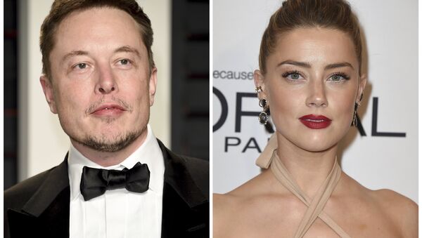 Elon Musk ve Amber Heard - Sputnik Türkiye