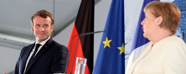 Almanya Başbakanı Angela Merkel - Fransa Cumhurbaşkanı Emmanuel Macron - Sputnik Türkiye
