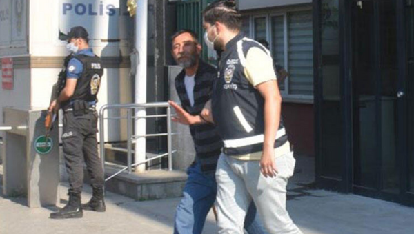 Yakalanan kapkaççı: Allah devlete zarar ziyan vermesin, bizim gibi adamı yakaladınız iyi oldu - Sputnik Türkiye