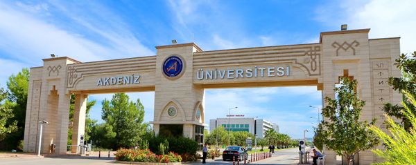 Akdeniz Üniversitesi  - Sputnik Türkiye