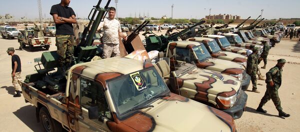 Halife Hafter liderliğindeki Libya Ulusal Ordusu Halife Hafter liderliğindeki Libya Ulusal Ordusu - Sputnik Türkiye